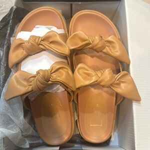 nude sandals with heel